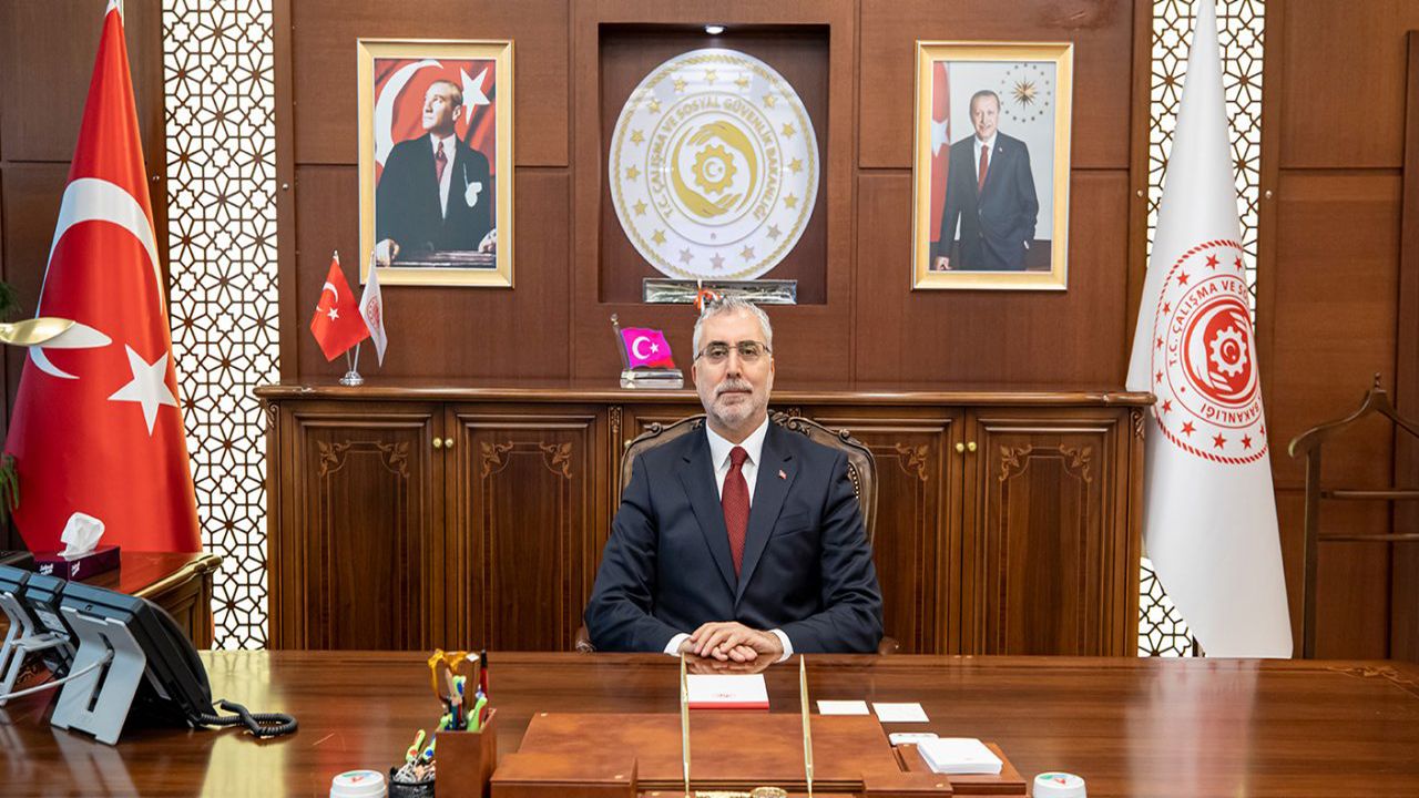 Bakan Vedat Işıkhan’dan emeklilere 2 büyük müjde: Ek zam ve erken emeklilik