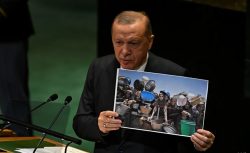 Cumhurbaşkanı Erdoğan BM’de dünyaya seslendi: Gazze’de her saat 1 çocuk ölüyor
