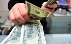 Dev bankadan dolar için yeni tahmin